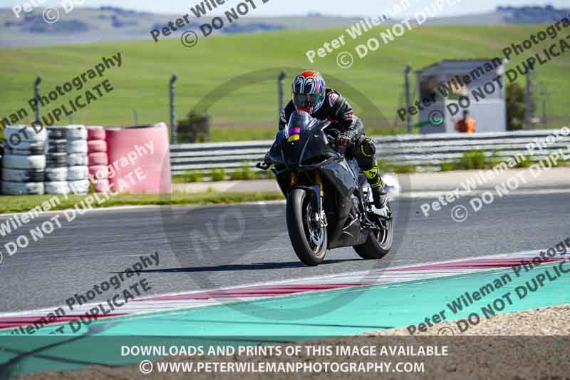 Circuito de Navarra;Spain;event digital images;motorbikes;no limits;peter wileman photography;trackday;trackday digital images